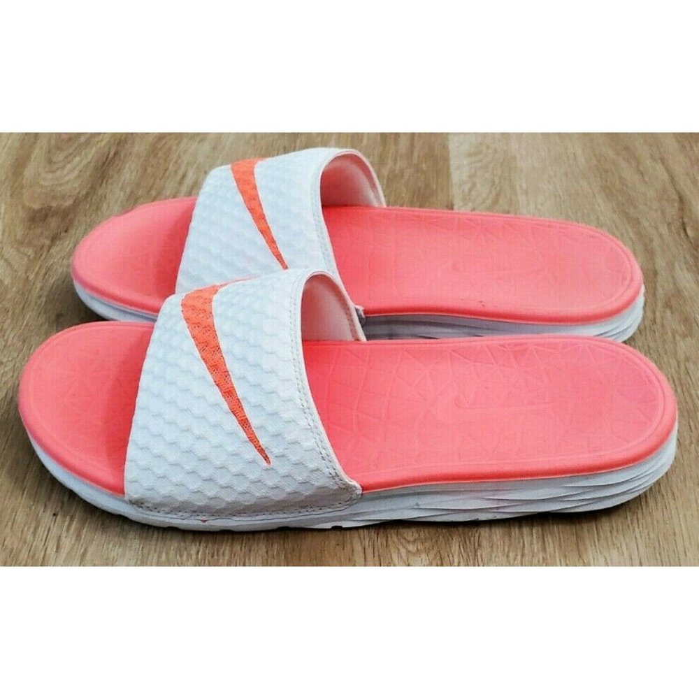 NIke Womens Benassi Solarsoft Slide Sandals Size 9 - Picture 2 of 6